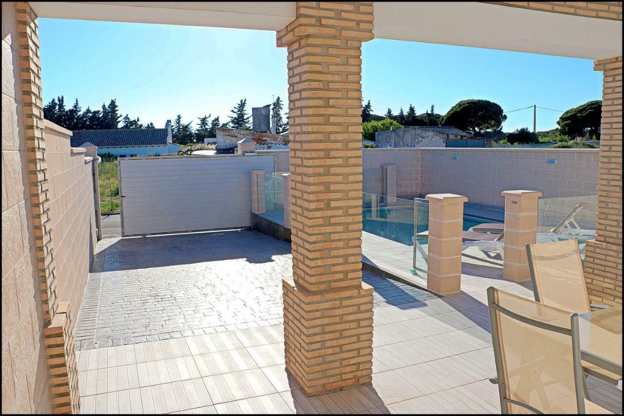 Chalet Penuelas Con Piscina Коніль-де-ла-Фронтера Екстер'єр фото